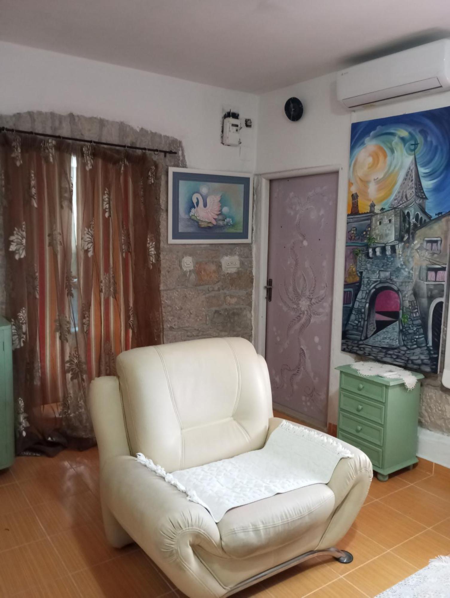 Apartman Sirena Pićan エクステリア 写真